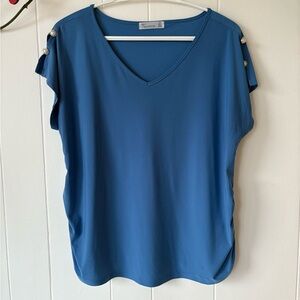 89th & Madison Blue Cap Sleeve Relaxed Blouse Button Detail Size Medium